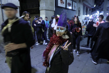 Fotos de los disfraces de la Nochevieja 2022 en Pamplona