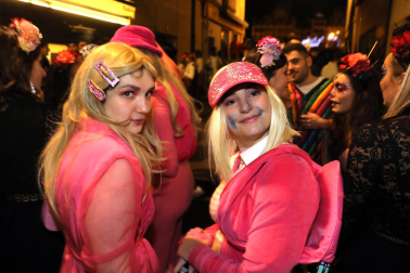 Fotos de los disfraces de la Nochevieja 2022 en Pamplona