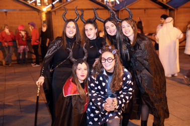 Fotos de los disfraces de la Nochevieja 2022 en Pamplona
