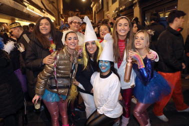 Fotos de los disfraces de la Nochevieja 2022 en Pamplona