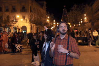 Fotos de los disfraces de la Nochevieja 2022 en Pamplona