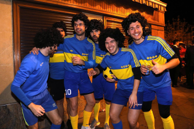 Fotos de los disfraces de la Nochevieja 2022 en Pamplona
