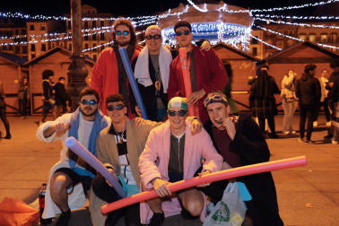 Fotos de los disfraces de la Nochevieja 2022 en Pamplona