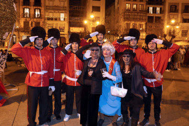 Fotos de los disfraces de la Nochevieja 2022 en Pamplona
