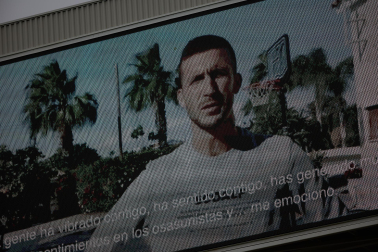 Fotos de la despedida de Roberto Torres en El Sadar./