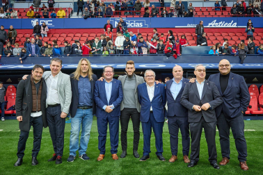Fotos de la despedida de Roberto Torres en El Sadar./
