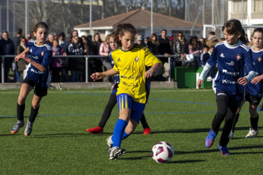 Cuartos de final del XL Torneo Interescolar en la modalidad femenina./