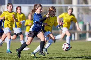 Cuartos de final del XL Torneo Interescolar en la modalidad femenina./