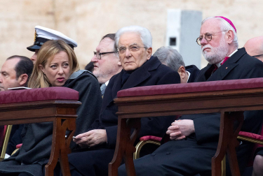 El funeral de Benedicto XVI, en imágenes