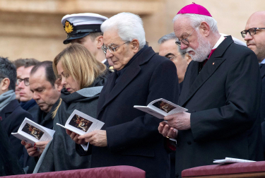 El funeral de Benedicto XVI, en imágenes