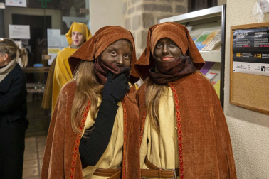 Fotos del Misterio de los Reyes Magos en Sangüesa.