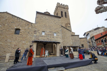 Fotos del Misterio de los Reyes Magos en Sangüesa.