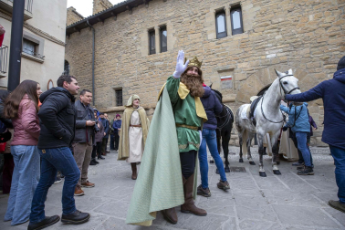 Fotos del Misterio de los Reyes Magos en Sangüesa.