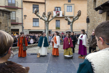 Fotos del Misterio de los Reyes Magos en Sangüesa.
