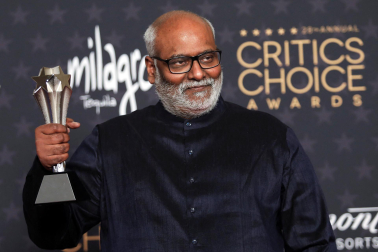 Entrega y alfombra roja de los Critics Choice Awards