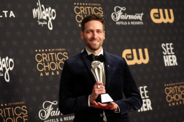 Entrega y alfombra roja de los Critics Choice Awards