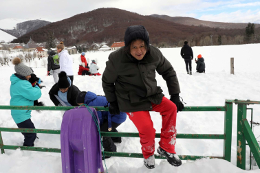 Fotos del ambiente en la nieve en Roncesvalles.