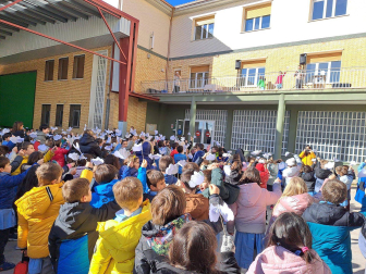 Fiesta de la paz en colegios de Estella.