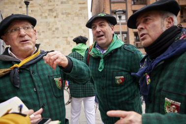 Fotos de los quintos en el día de Santa Águeda de Alsasua.