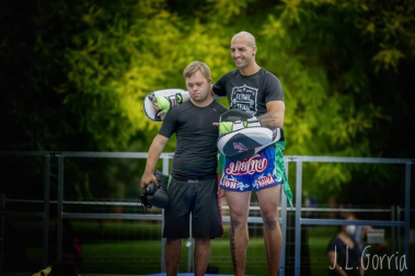 Fermín González Rodríguez con su entrenador de FitBox Barañáin Ion Rodríguez