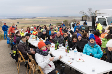 Peregrinos de la Ribera, durante la primera Javierada de 2023.