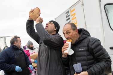 Peregrinos de la Ribera, durante la primera Javierada de 2023.