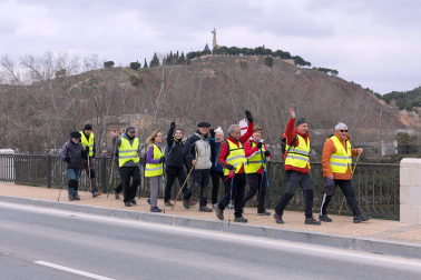 Peregrinos de la Ribera, durante la primera Javierada de 2023.