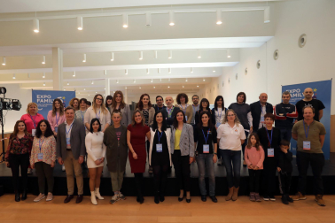 Fotos de la quinta edición de 'Expofamily', la feria de Diario de Navarra y Brandok.