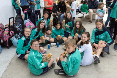 Fotos de la Operación Bocata del colegio Anunciata de Tudela.