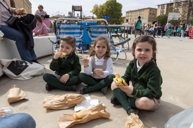 Fotos de la Operación Bocata del colegio Anunciata de Tudela.