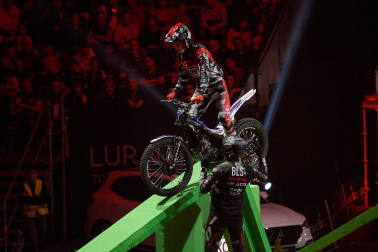 Show del Mundial de X-Trial en el pabellón Navarra Arena con la participación del piloto Toni Bou.