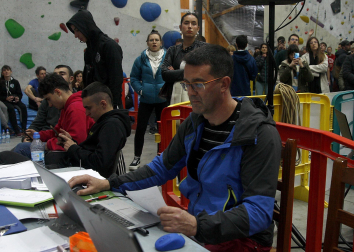 Fotos del Campeonato navarro de escalada de dificultad. /