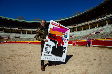La Casa de Misericordia de Pamplona ha presentado el cartel que anunciará la Feria del Toro 2023, obra del artista pamplonés Javier Balda.