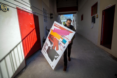 La Casa de Misericordia de Pamplona ha presentado el cartel que anunciará la Feria del Toro 2023, obra del artista pamplonés Javier Balda.