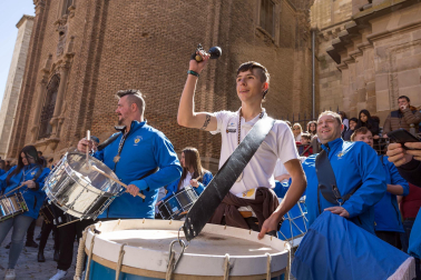 Fotos de la Rompida de la Hora de Tudela este jueves santo.