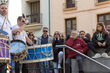 Fotos de la Rompida de la Hora de Tudela este jueves santo.