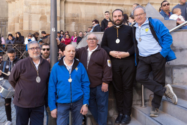 Fotos de la Rompida de la Hora de Tudela este jueves santo.