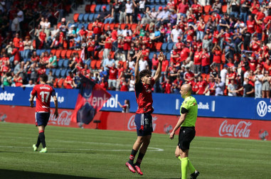 Fotos del partido Osasuna - Elche./