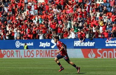 Fotos del partido Osasuna - Elche./