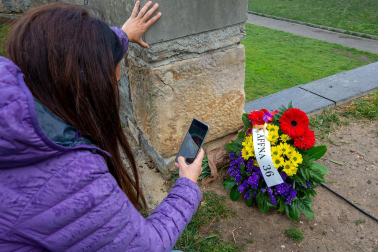 Fotos del homenaje en Pamplona a los navarros asesinados tras el golpe de Estado de 1936