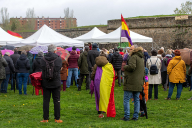 Fotos del homenaje en Pamplona a los navarros asesinados tras el golpe de Estado de 1936