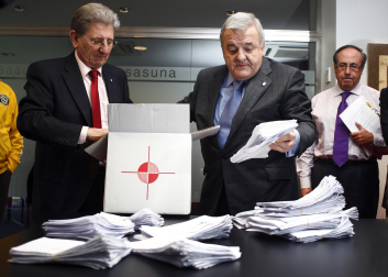 Fotos de la trayectoria de Patxi Izco como presidente de Osasuna. /