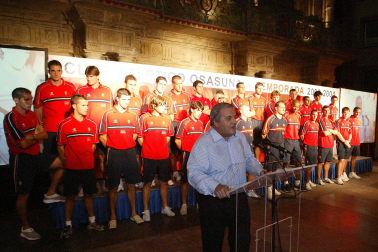 Fotos de la trayectoria de Patxi Izco como presidente de Osasuna. /