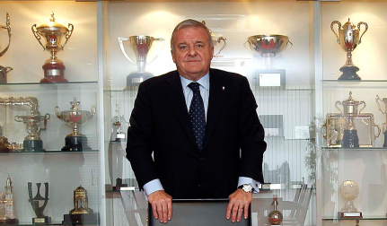 Pachi Izco, en las oficinas del club en 2012, cuando dejó la presidencia de Osasuna