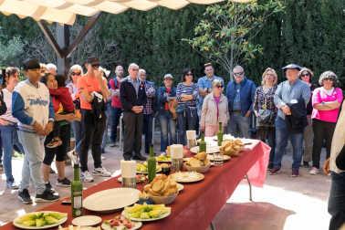 Presentación oficial de la Cofradía del Tomate Feo de Tudela.