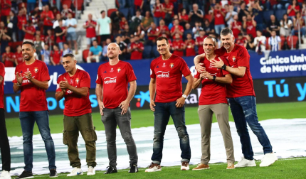 Fotos del encuentro correspondiente a la Jornada 32 disputado en el estadio de El Sadar
