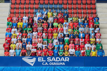 Imagen del acto de reconocimiento a los 150 clubes convenidos de Osasuna.