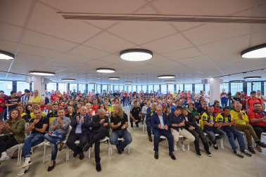 Imagen del acto de reconocimiento a los 150 clubes convenidos de Osasuna.