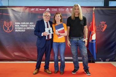 Imagen del acto de reconocimiento a los 150 clubes convenidos de Osasuna.