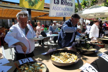 Fotos del concurso de guisos con verduras de la Asociación de Jubilados de Tudela.